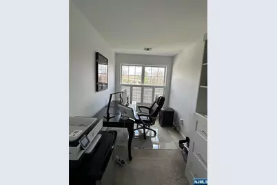 182 Brittany Court 221 #221, Clifton, NJ 07013 - Photo 23