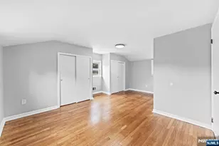 18 Farmingdale Ave, Bloomfield, NJ 07003 - Photo 7