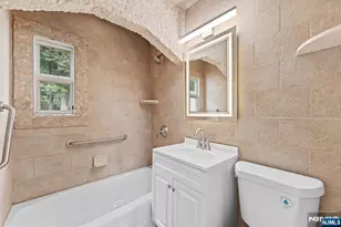 18 Farmingdale Ave, Bloomfield, NJ 07003 - Photo 21