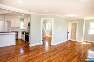 25 Windsor Dr, Dumont, NJ 07628 - Photo 9