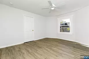 41 Mission St, Montclair, NJ 07042 - Photo 27