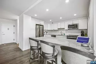 1 Claridge Dr 726, Verona, NJ 07044 - Photo 7