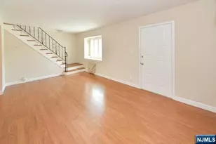 89 Crescent Ave, Wyckoff Township, NJ 07481 - Photo 3