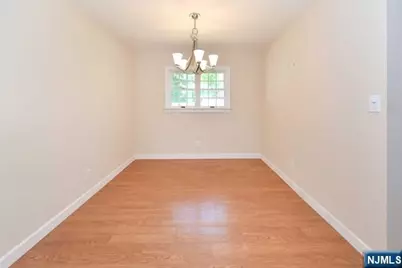 89 Crescent Avenue, Wyckoff Township, NJ 07481 - Photo 9