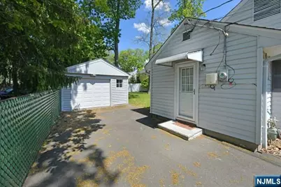 89 Crescent Avenue, Wyckoff Township, NJ 07481 - Photo 17
