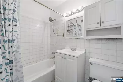6040 Boulevard E 21J #21j, West New York, NJ 07093 - Photo 11
