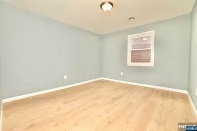 678 Highland Avenue, Newark, NJ 07104 - Photo 21