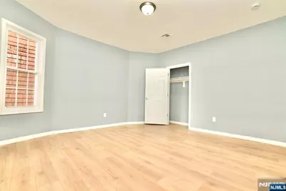 678 Highland Avenue, Newark, NJ 07104 - Photo 13