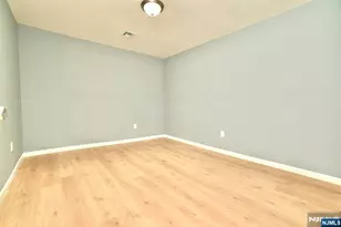 678 Highland Ave, Newark, NJ 07104 - Photo 23