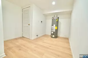 678 Highland Ave, Newark, NJ 07104 - Photo 29