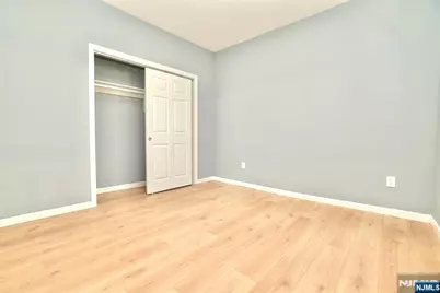 678 Highland Avenue, Newark, NJ 07104 - Photo 17