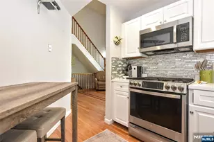 1069 Cambridge Ct, Mahwah, NJ 07430 - Photo 13