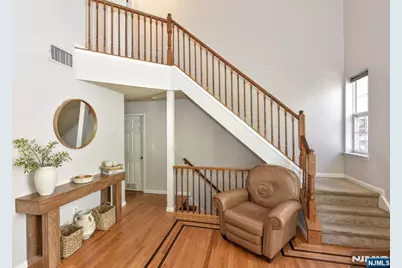1069 Cambridge Court, Mahwah, NJ 07430 - Photo 15