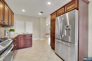245 Kingsland Ave, Lyndhurst Township, NJ 07071 - Photo 11