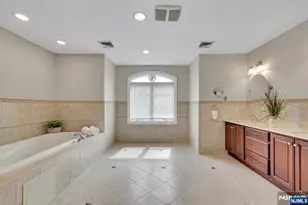 245 Kingsland Ave, Lyndhurst Township, NJ 07071 - Photo 21