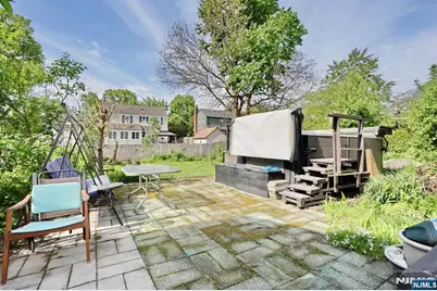 163 Monroe Avenue, River Edge, NJ 07661 - Photo 31