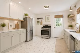 163 Monroe Ave, River Edge, NJ 07661 - Photo 9