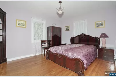 163 Monroe Avenue, River Edge, NJ 07661 - Photo 15