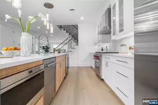 110 Mason Ct 2G, Haworth, NJ 07641 - Photo 9