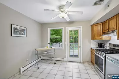 32 Addison Place, Ramsey, NJ 07446 - Photo 11