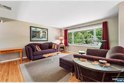 44 Brookwood Drive, Mahwah, NJ 07430 - Photo 7