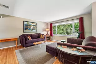 44 Brookwood Dr, Mahwah, NJ 07430 - Photo 7