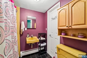 44 Brookwood Dr, Mahwah, NJ 07430 - Photo 29