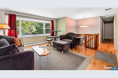 44 Brookwood Drive, Mahwah, NJ 07430 - Photo 9