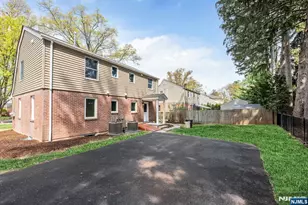 399 Gilbert Street Second Floor, Ridgewood, NJ 07450 - Photo 15