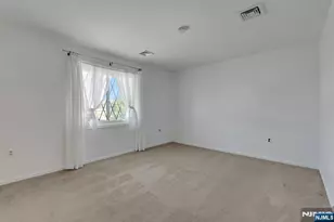 846 Riverside 202, Lyndhurst Township, NJ 07071 - Photo 15