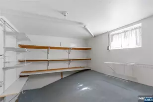 141 Henry St, Hasbrouck Heights, NJ 07604 - Photo 31