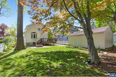 141 Henry Street, Hasbrouck Heights, NJ 07604 - Photo 45