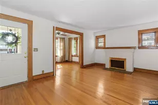 141 Henry St, Hasbrouck Heights, NJ 07604 - Photo 7
