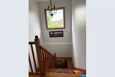 458 Lawn Avenue 2nd Floor #2nd Floor, Palisades Park, NJ 07650 - Photo 17