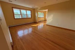 458 Lawn Ave 2nd Floor, Palisades Park, NJ 07650 - Photo 3
