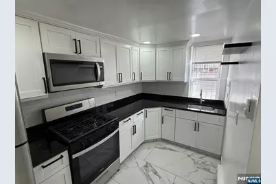 477 Mercer Street 1 #1, Jersey City, NJ 07306 - Photo 9