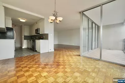 5 Horizon 203 #203, Fort Lee, NJ 07024 - Photo 13