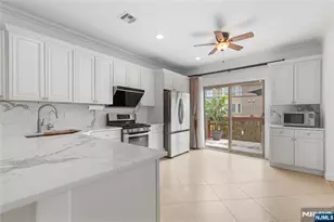 231B E Harriet Ave 231B, Palisades Park, NJ 07650 - Photo 13