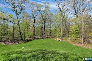 317 Stag Hill Rd, Mahwah, NJ 07430 - Photo 43