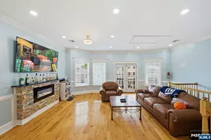 245 Jewett Ave, Jersey City, NJ 07304 - Photo 3