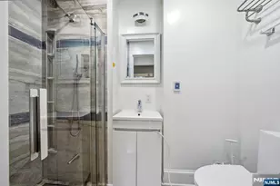 245 Jewett Ave, Jersey City, NJ 07304 - Photo 21