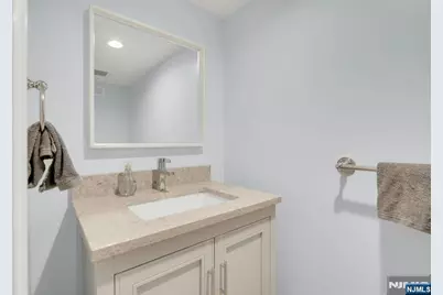 212 Midland Avenue, Montclair, NJ 07042 - Photo 37