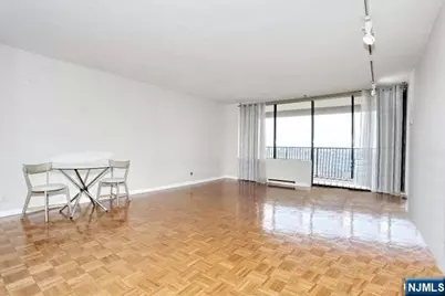 6 Horizon 2405 #2405, Fort Lee, NJ 07024 - Photo 13