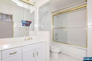 6 Horizon 2405, Fort Lee, NJ 07024 - Photo 23
