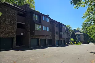 230 Indian Hollow, Mahwah, NJ 07430 - Photo 19