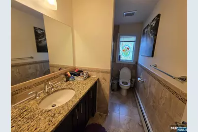 527 Roff Avenue B #B, Palisades Park, NJ 07650 - Photo 11