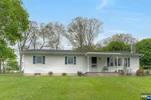 5 Decker Rd, Phillipsburg, NJ 08865 - Photo 1