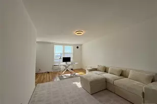 2160 Center Ave 4G, Fort Lee, NJ 07024 - Photo 3