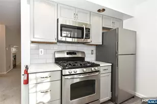 3707 Mark Twain Way, Mahwah, NJ 07430 - Photo 5