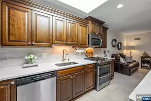 57 Peach Hill Ct, Ramsey, NJ 07446 - Photo 5